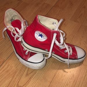 Red High top converse